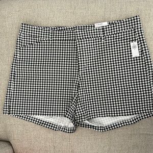 Old Navy - High Rise Pixie Shorts